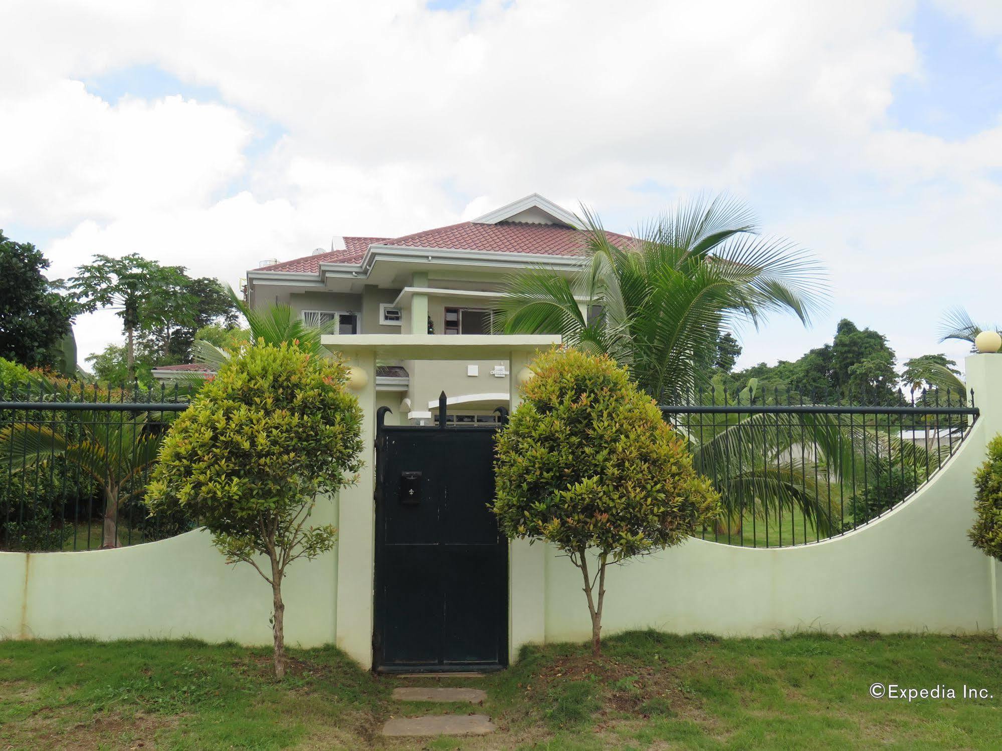 Oasi Fiore Bed & Breakfast Panglao Exteriör bild