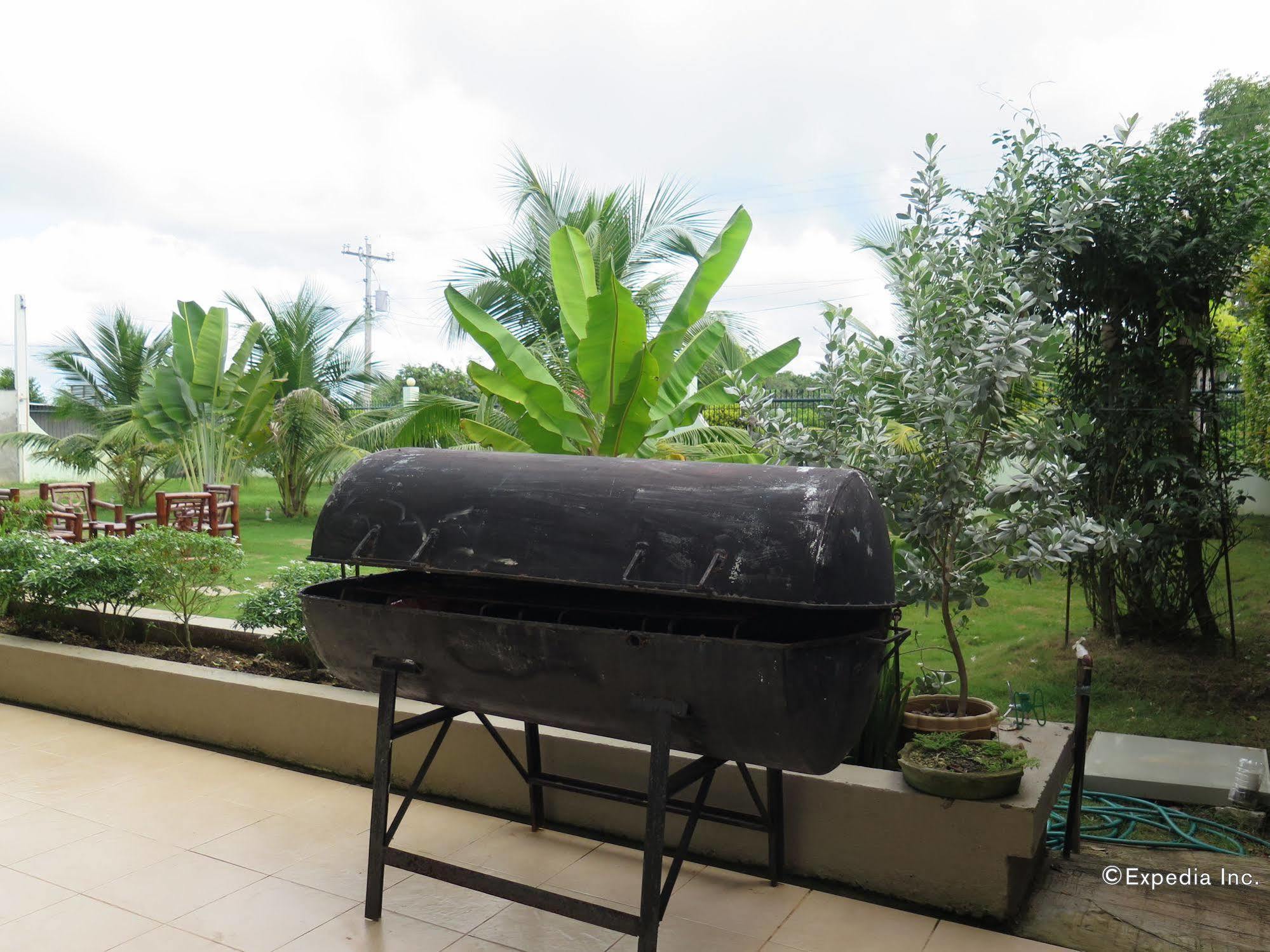 Oasi Fiore Bed & Breakfast Panglao Exteriör bild